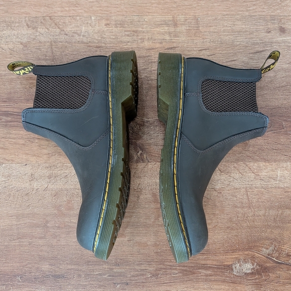 GUC Dr. Martens Dark Brown Chelsea Boots with Side Zip - Picture 4 of 13